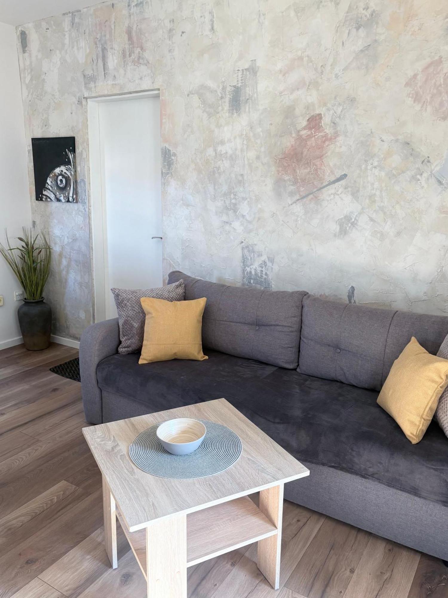פורץ Apartment Klesinger מראה חיצוני תמונה